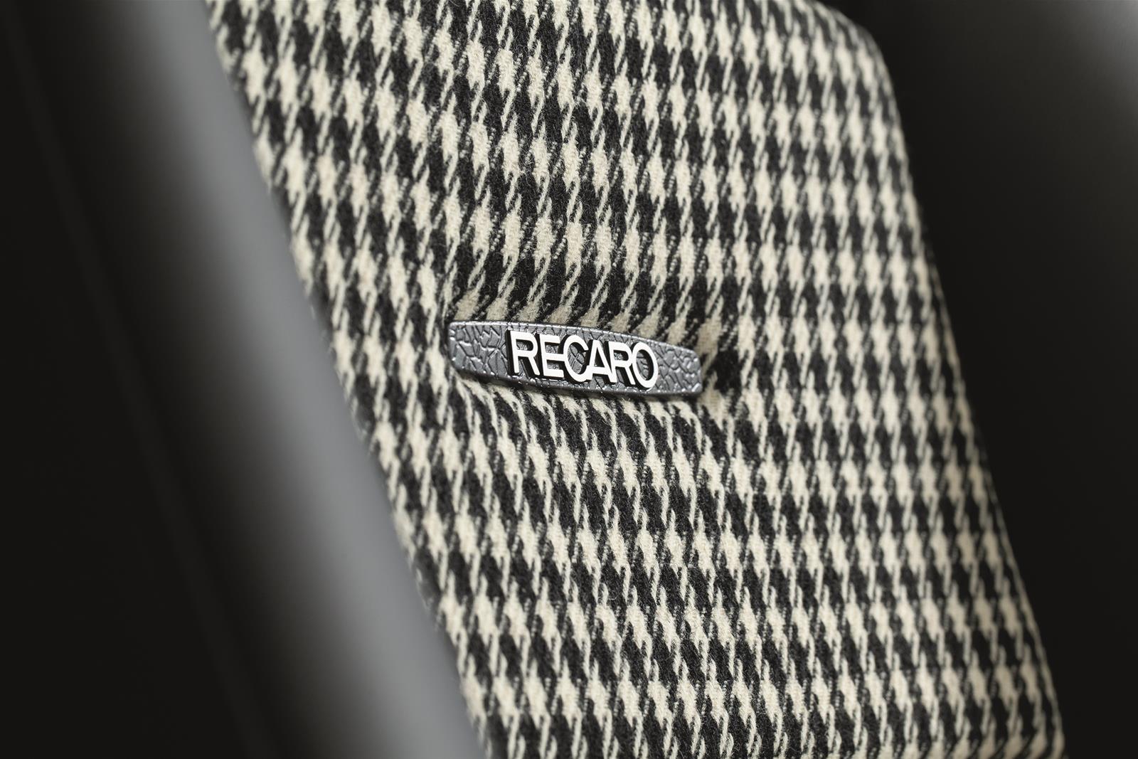 RECARO 089.00.0B25 Крісло Classic LS Leather black/Pepita Photo-3