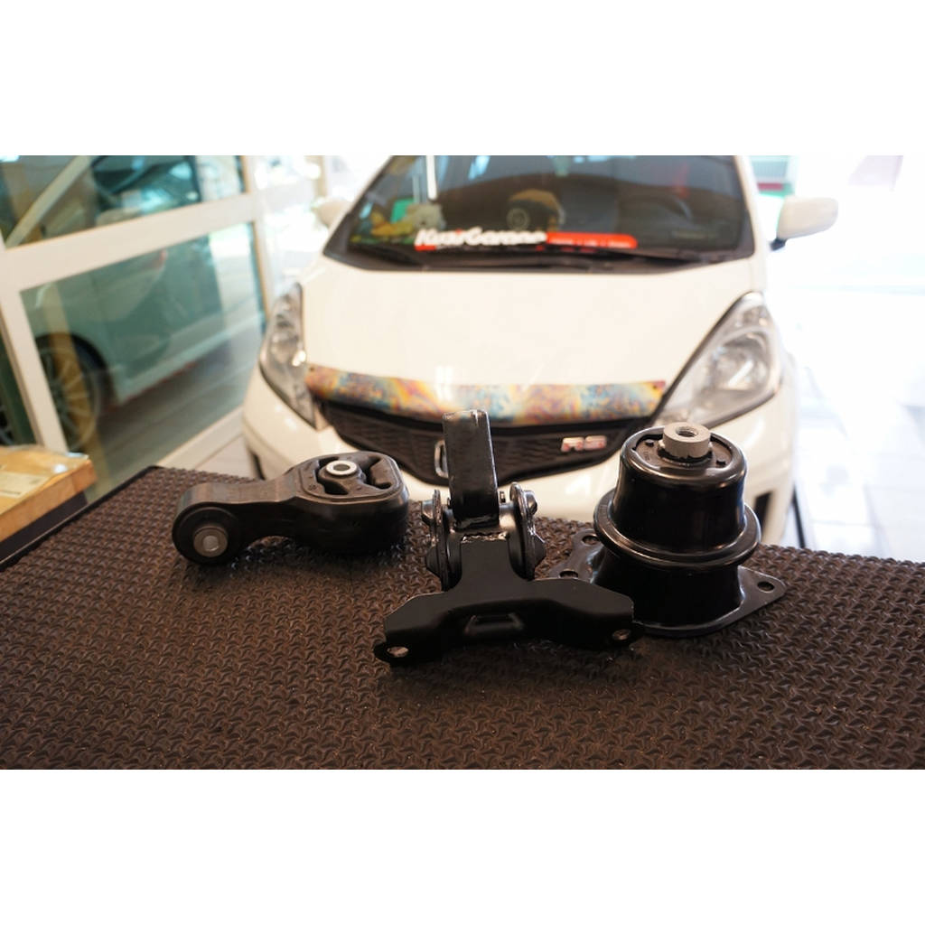 HARDRACE 8676 Подушка двигуна HONDA FIT 08-13 Photo-8