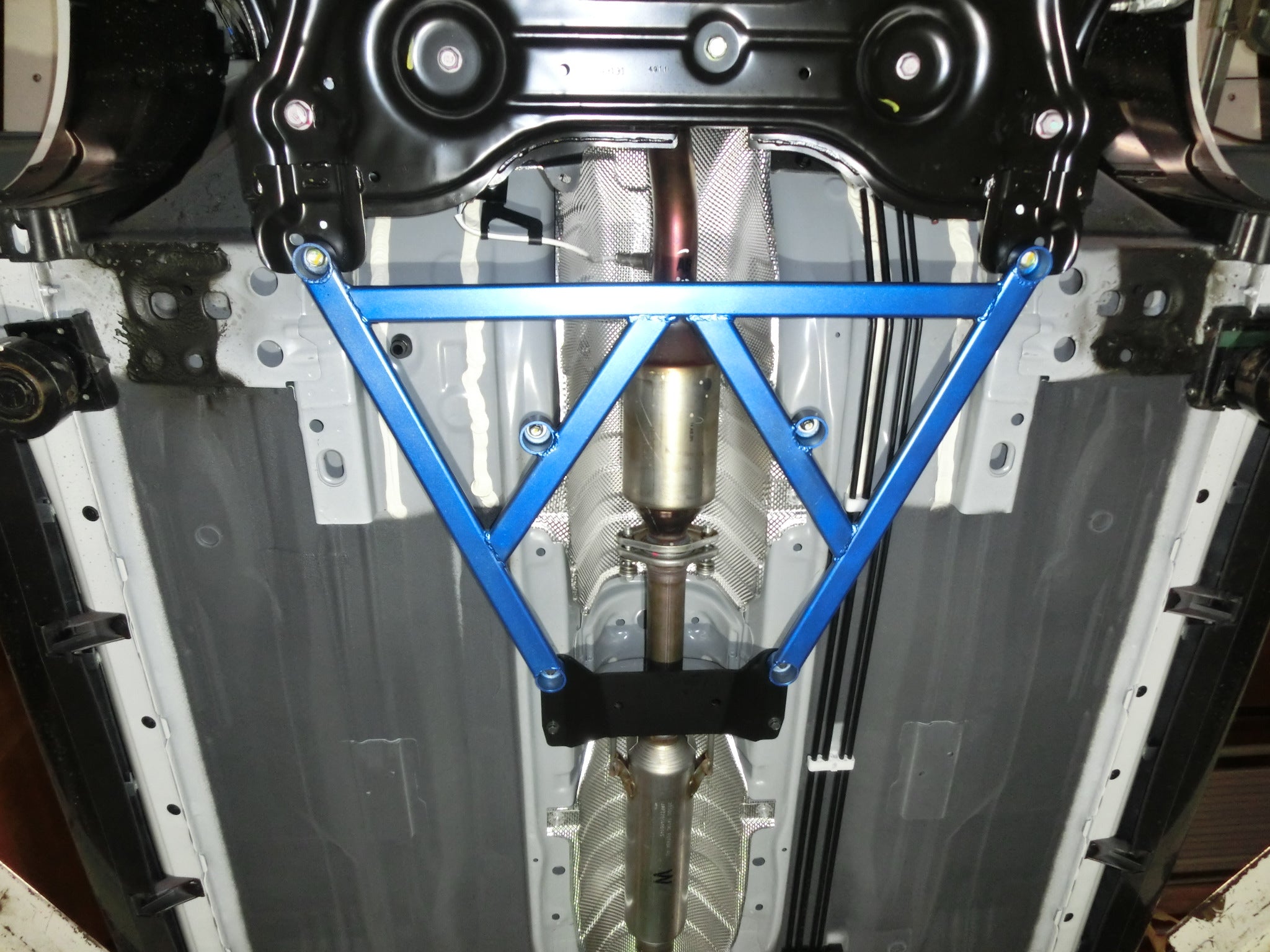 CUSCO 277 492 F Силова розпірка передня для NISSAN March (K13) Photo-0