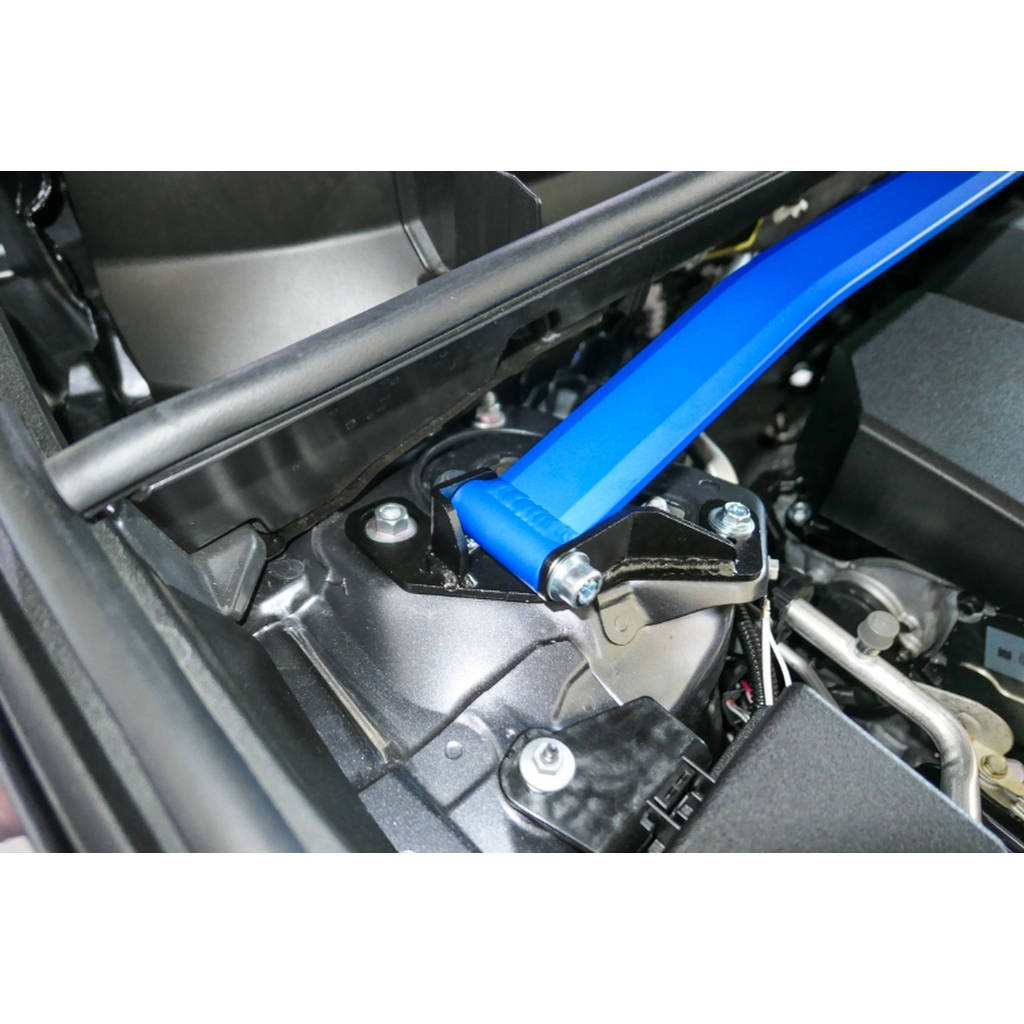 HARDRACE Q0526 Кронштейн передньої стійки TOYOTA RAV4 '18- Photo-3