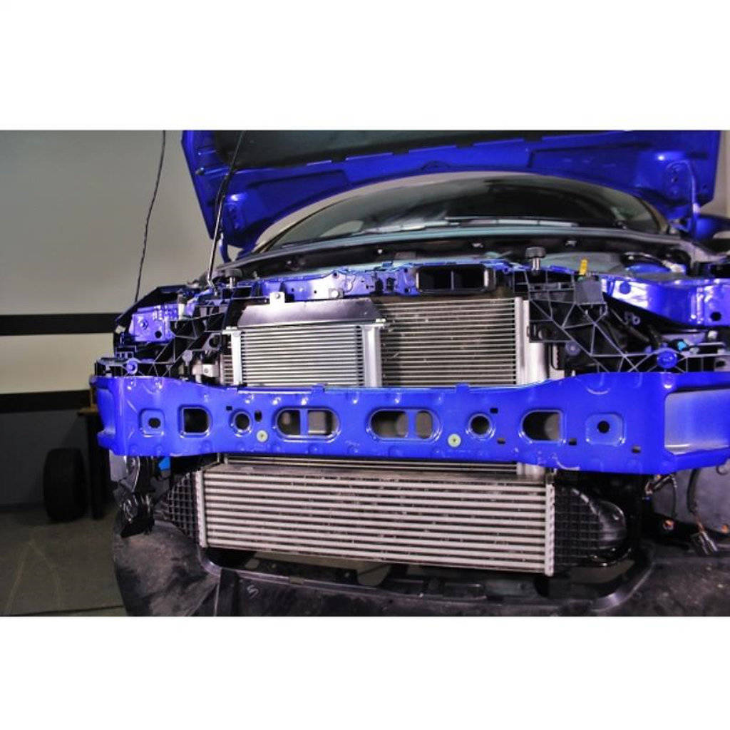 MISHIMOTO MMOC-FOST-13 Комплект масляного радіатора для FORD Focus ST, 2013+ Чорний нетермоcтатичний Photo-20