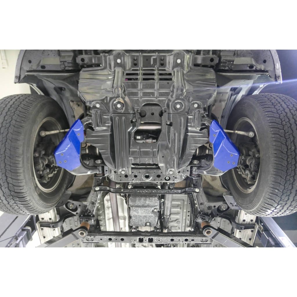HARDRACE Q0644 Пластина кріплення нижніх важелів TOYOTA HILUX '15/FORTUNER '15 Photo-7