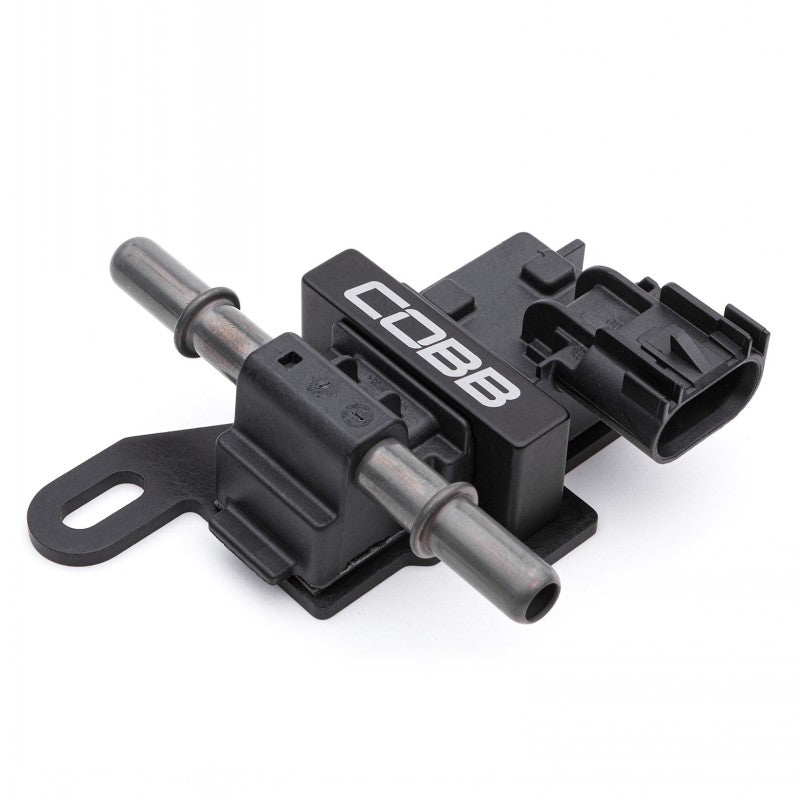 COBB 3V2650 Комплект модернізації паливної системи для VW Golf R (MK7/MK7.5) / AUDI S3 (8V) Photo-1