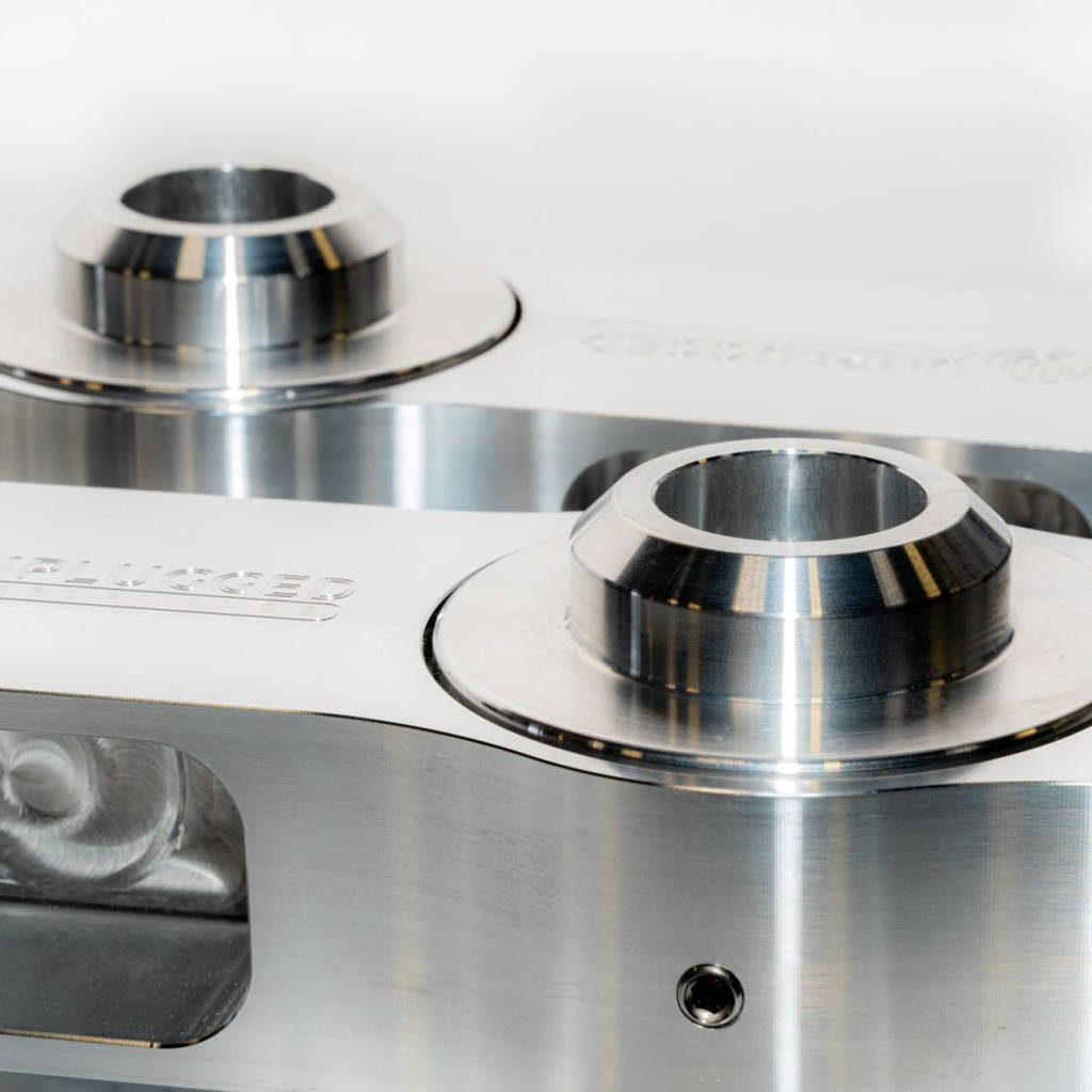 UNPLUGGED PERFORMANCE UP-M3MY-320-1.1 Комплект з двох задніх налаштовуваних кованих нижніх пружинних плеч підвіски для TESLA Model 3 / Model Y Photo-3