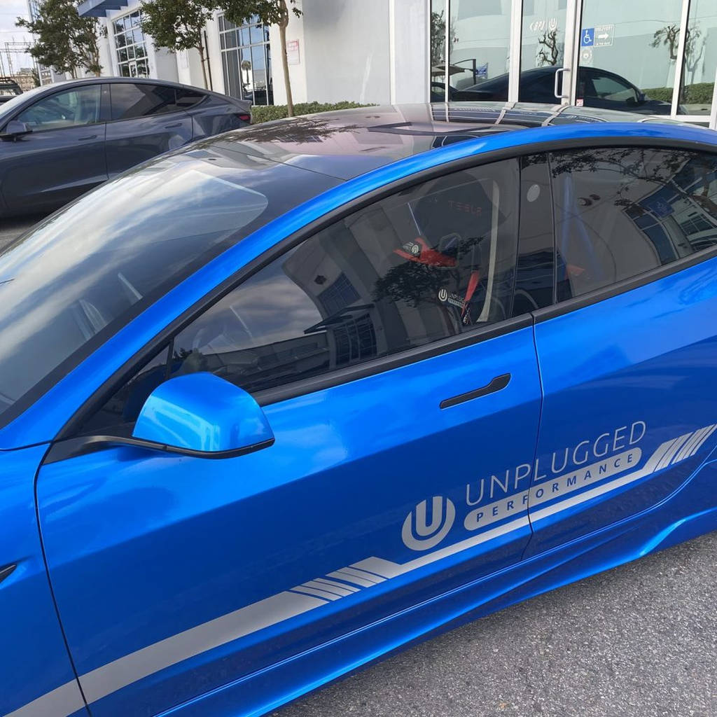 UNPLUGGED PERFORMANCE UP-M3-347-3.1 Пара вікон передніх дверей, Lexan (4,0 фунта кожен, 11 фунтів сукупної економії) для TESLA Model 3 Photo-4
