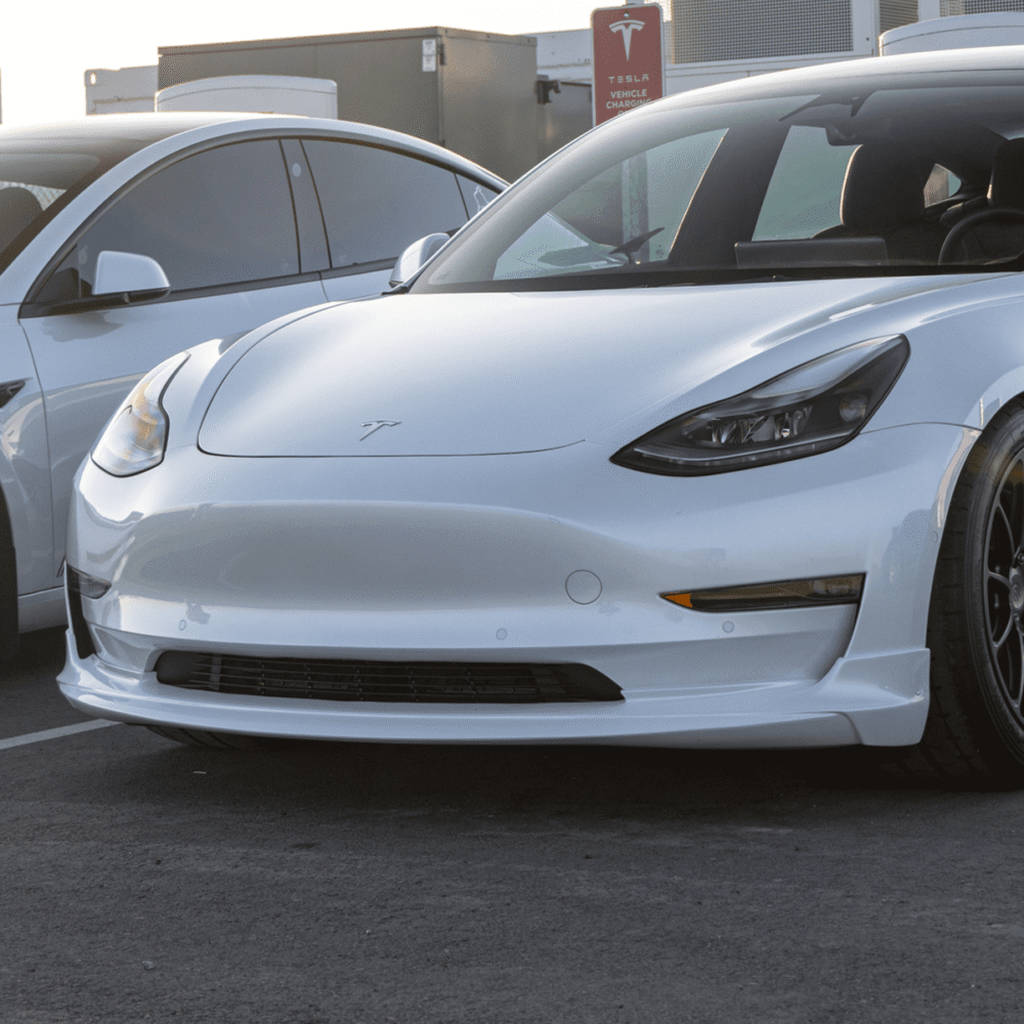 UNPLUGGED PERFORMANCE UP-M3-301-6.1 Передній спойлер, срібний металік для TESLA Model 3 Photo-0