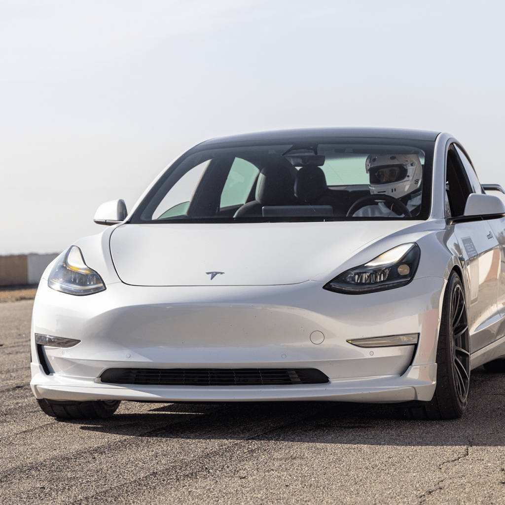 UNPLUGGED PERFORMANCE UP-M3-301-6.1 Передній спойлер, срібний металік для TESLA Model 3 Photo-5