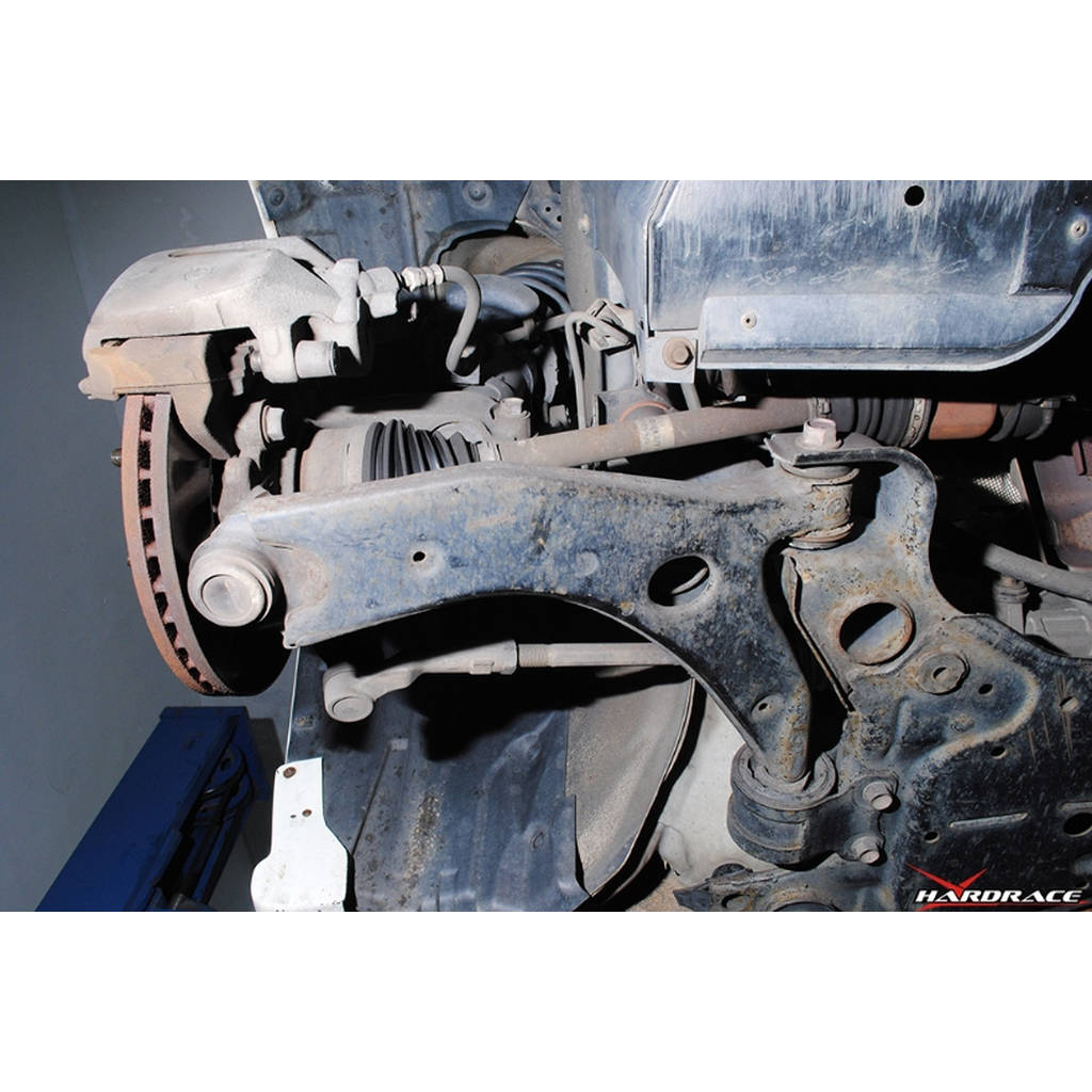 HARDRACE 6630-B Втулка переднього нижнього важеля 2 шт для FORD FOCUS MK2/MK3 2005- MAZDA3 BK/BL/BM 2003- Photo-1