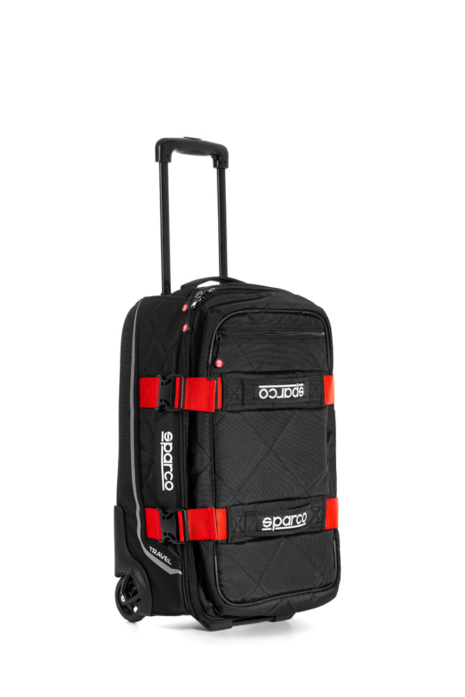 SPARCO 016438NRRS Сумка для екіпіровки TRAVEL, 3 кг, 25x55x35 см, чорний/червоний Photo-0