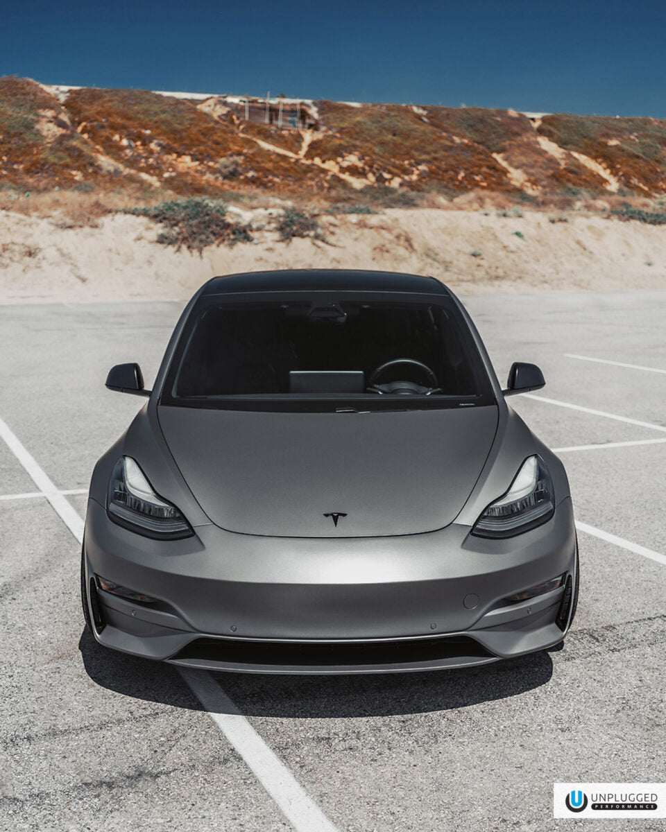UNPLUGGED PERFORMANCE UP-M3-302-5.1 К-т переднього бампера, сріблястий PMNG для TESLA Model 3 Photo-0