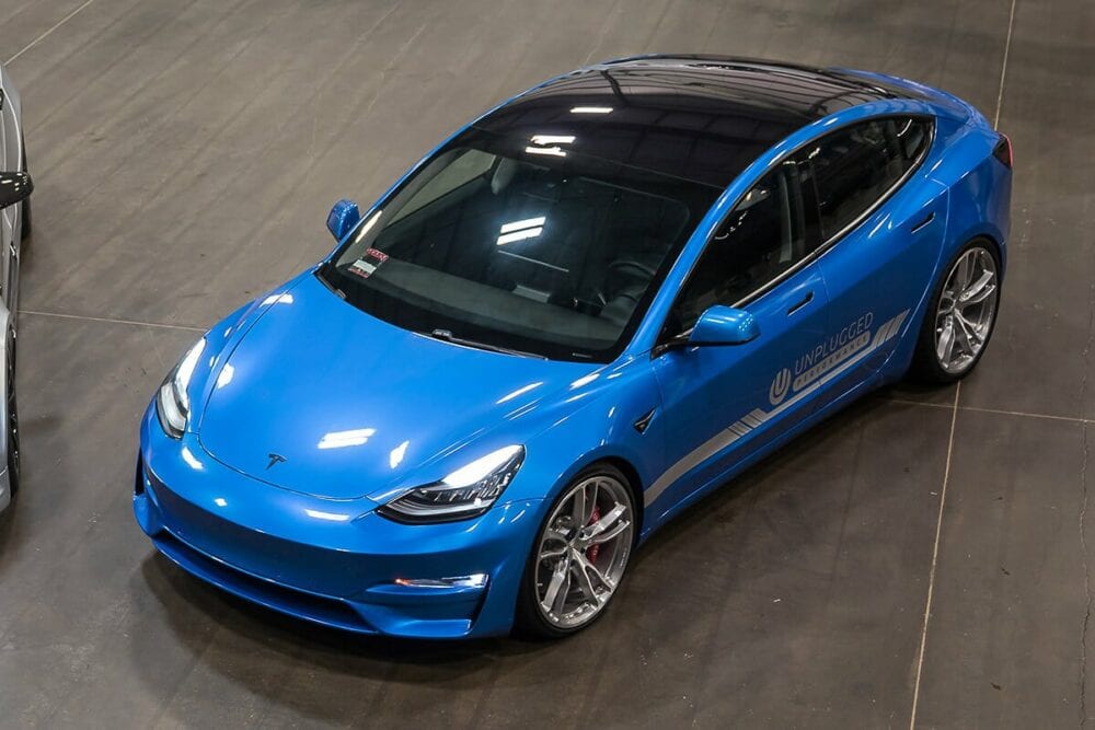 UNPLUGGED PERFORMANCE UP-M3-302-1.1 К-т переднього бампера, Нефарбована для TESLA Model 3 Photo-4