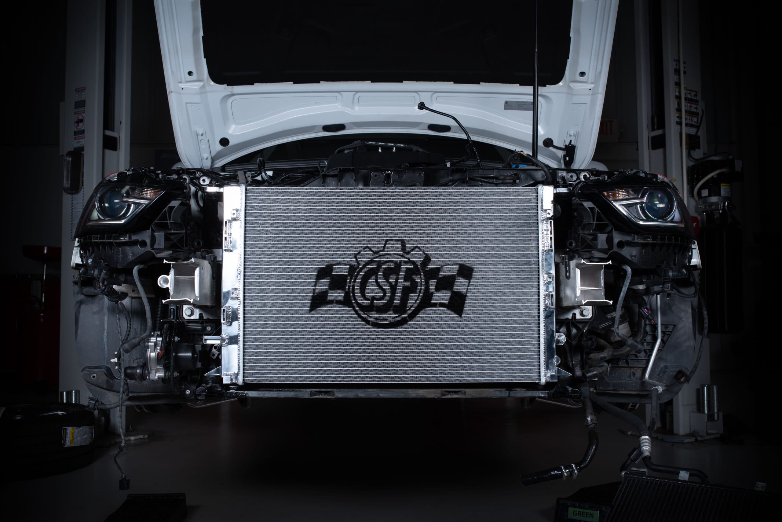CSF 7091 радіатор High-Performance 2-Row для AUDI (B8) S4 / S5 / PORSCHE Macan S/GTS Photo-4