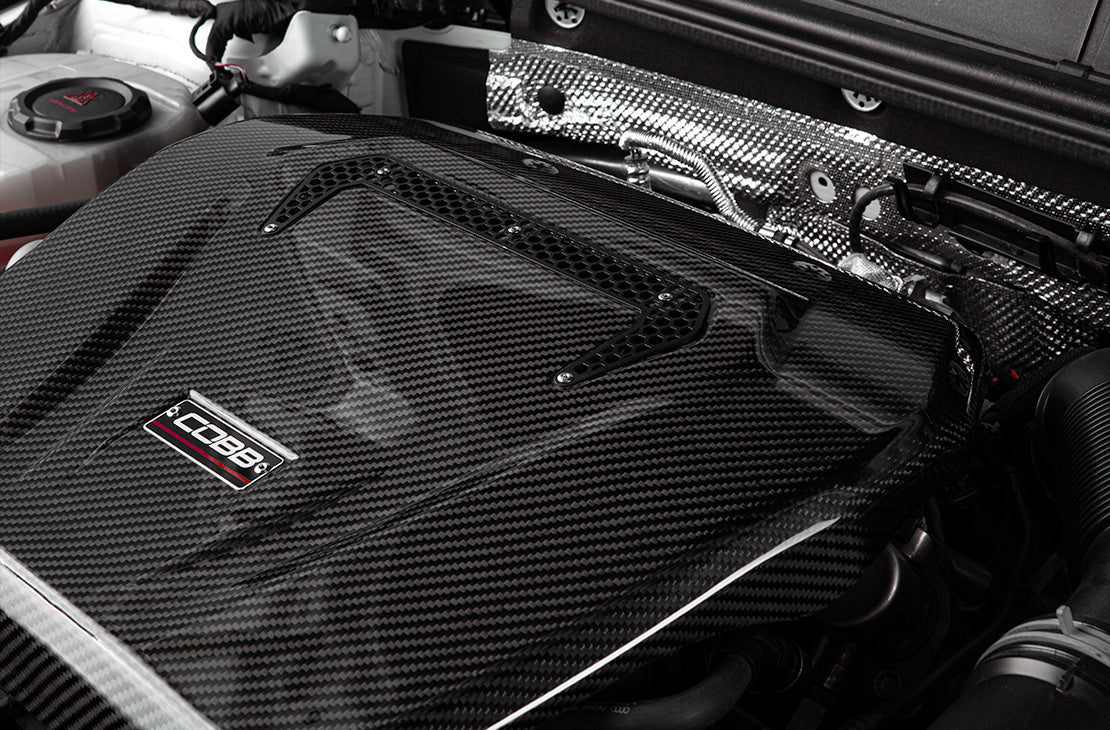 COBB 4V2600 Кришка двигуна REDLINE (карбон) для WV Golf GTI/R (Mk7/Mk7.5/Mk8) / AUDI A3/S3 (8V) Photo-7