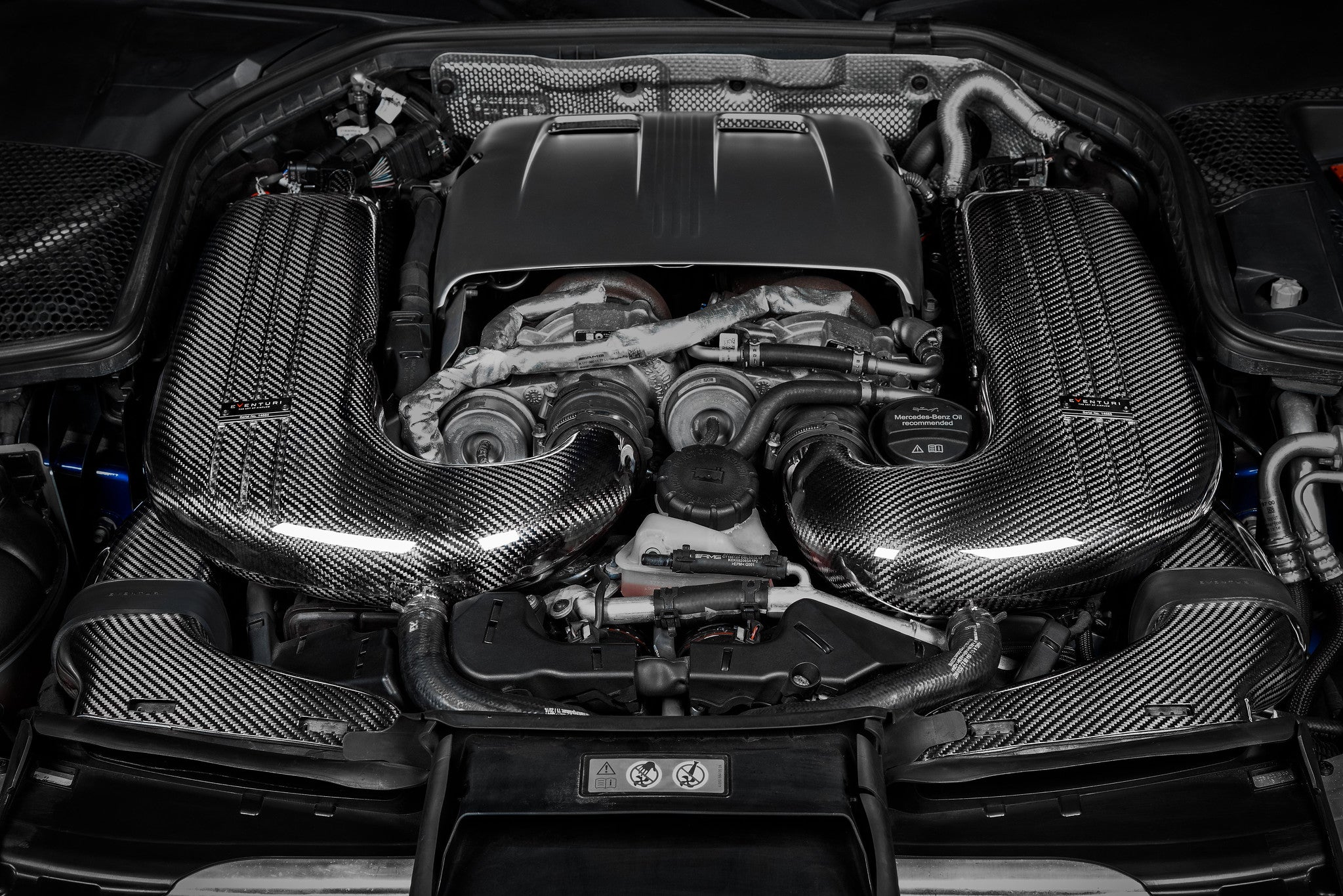 EVENTURI EVE-C63S-CF-INT Система холодного впуску для MERCEDES-Benz AMG W205 C63S (карбон) Photo-2