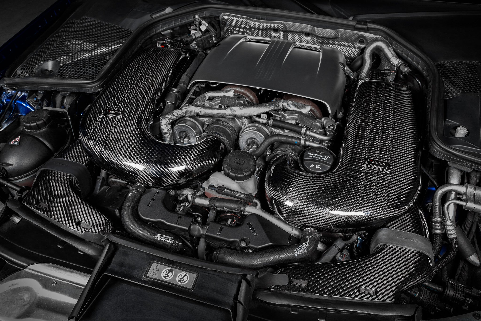 EVENTURI EVE-C63S-CF-INT Система холодного впуску для MERCEDES-Benz AMG W205 C63S (карбон) Photo-5