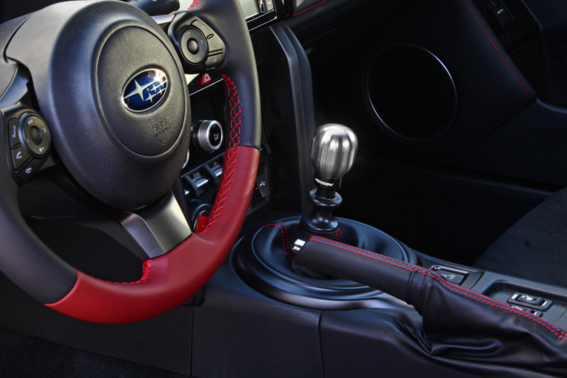 PERRIN PSP-INR-131-2 Ручка КПП для SUBARU IMPREZA STI & BRZ / FR-S / 86 Photo-1