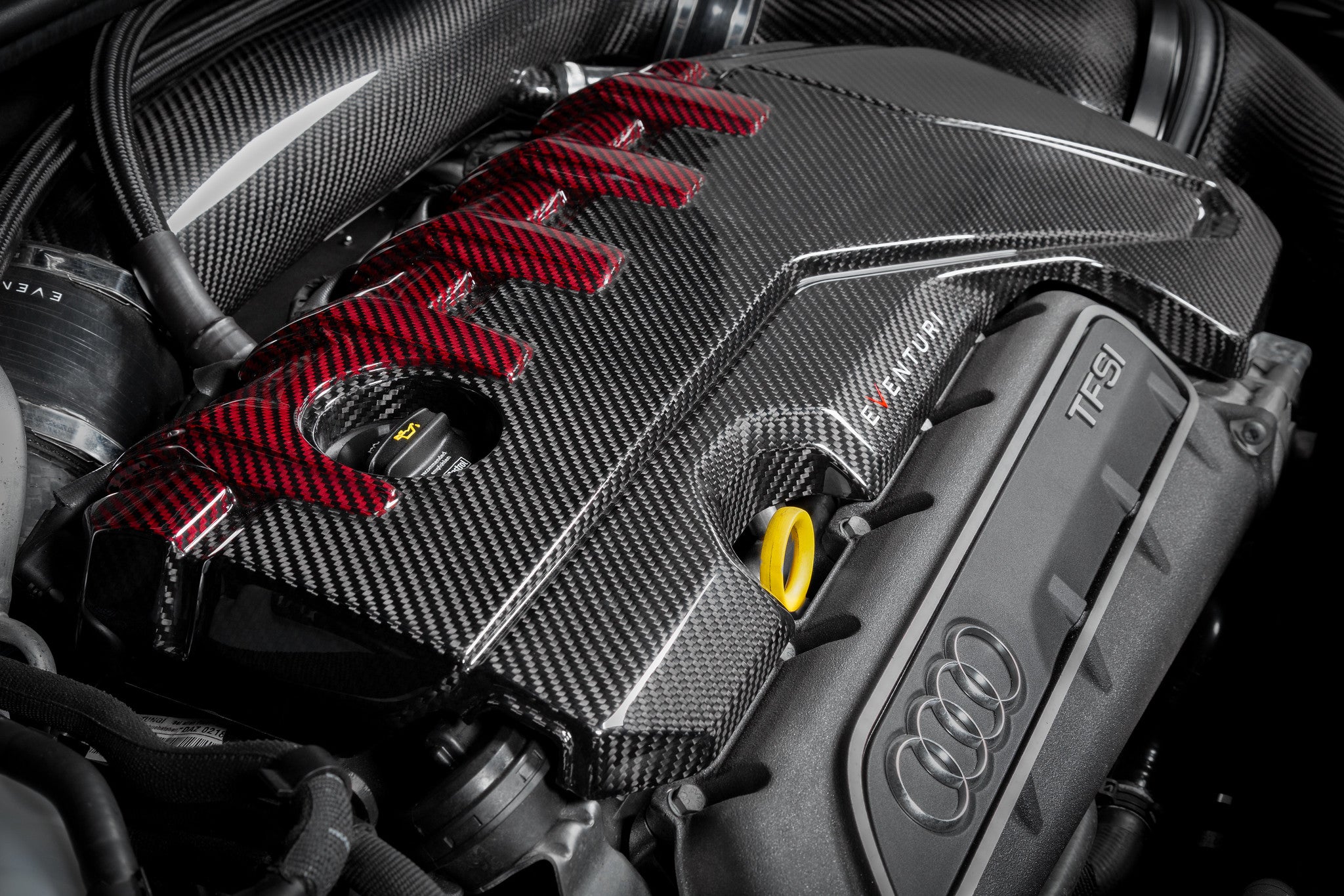EVENTURI EVE-ST38V8S-CF-ENG Кришка двигуна (карбон) для AUDI RS3 (8Y) / TTRS (8S) Photo-3