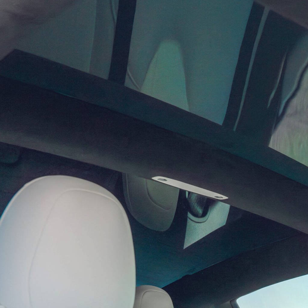UNPLUGGED PERFORMANCE UP-MY-331-1.1 Покриття стелі з алькантари чорний для TESLA Model Y Photo-4