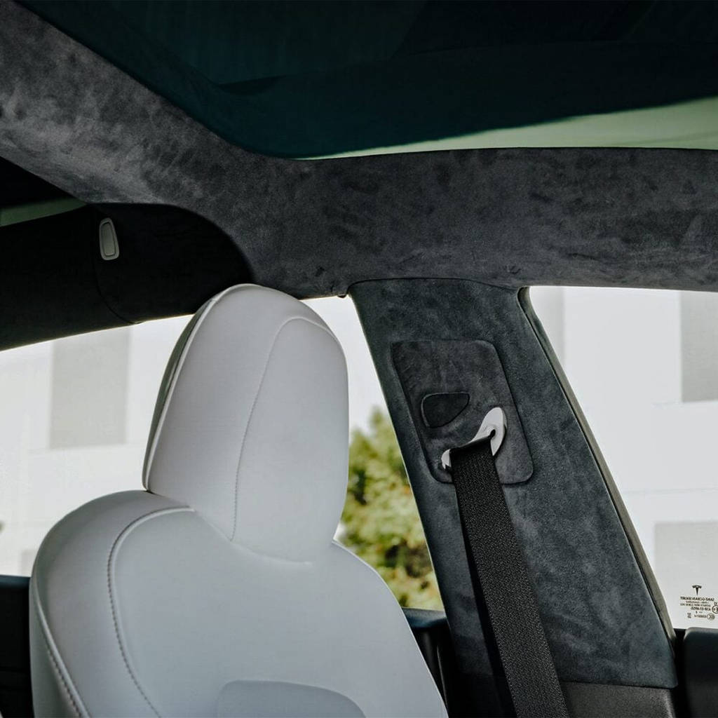 UNPLUGGED PERFORMANCE UP-MY-331-1.1 Покриття стелі з алькантари чорний для TESLA Model Y Photo-7