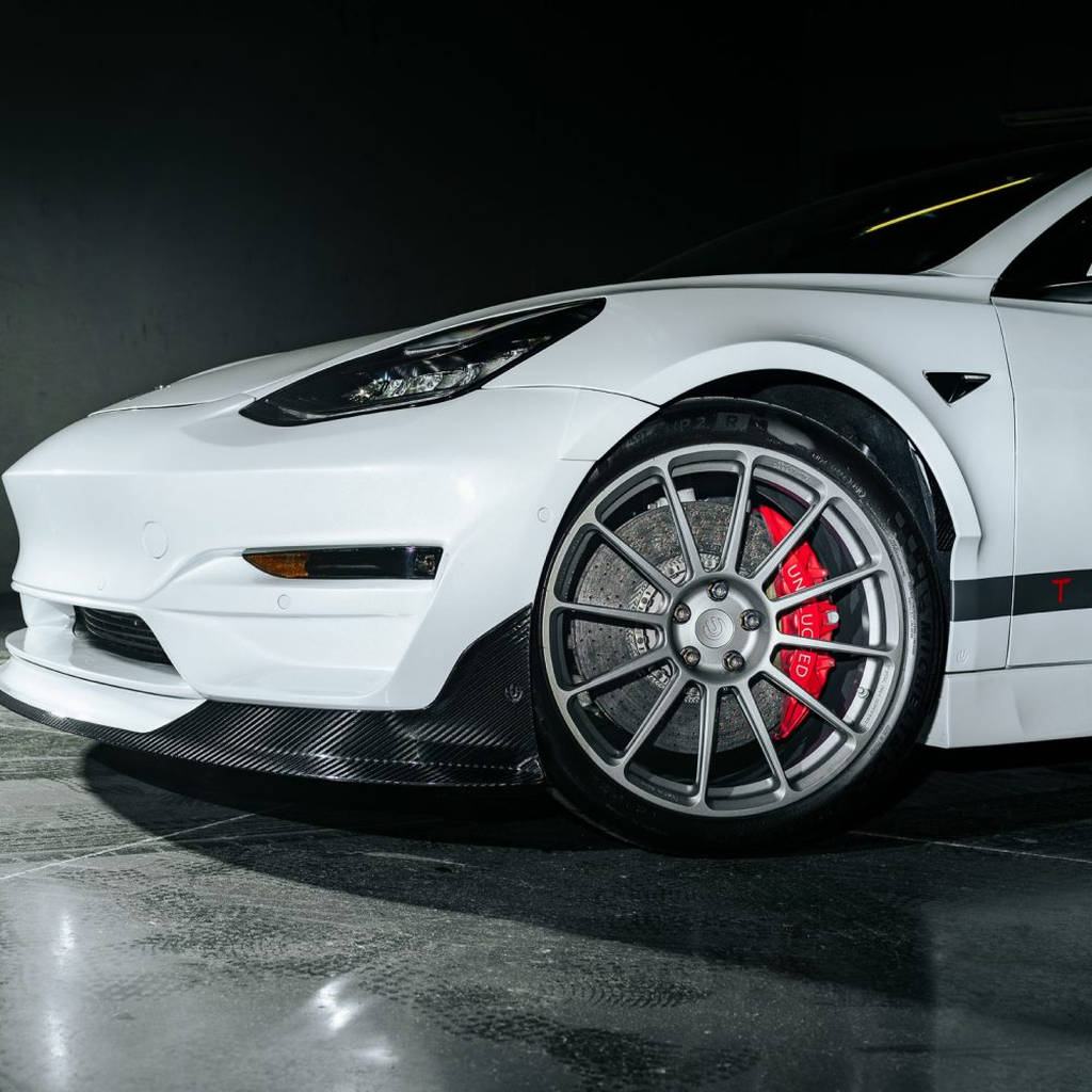 UNPLUGGED PERFORMANCE UP-M3-306-3.1 Комплект передніх широких крил Ascension-R з карбону для TESLA Model 3 Photo-7