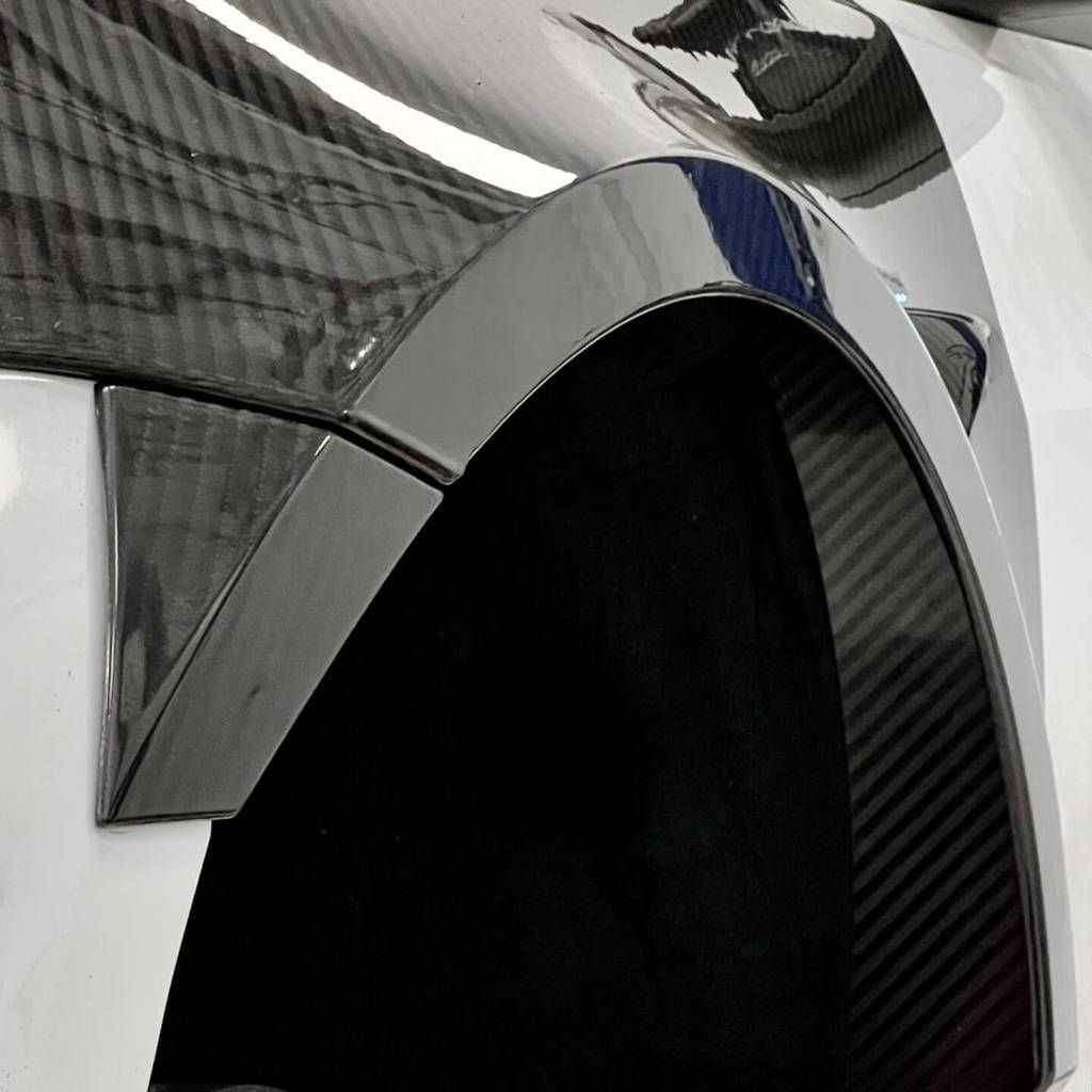 UNPLUGGED PERFORMANCE UP-M3-306-3.1 Комплект передніх широких крил Ascension-R з карбону для TESLA Model 3 Photo-12