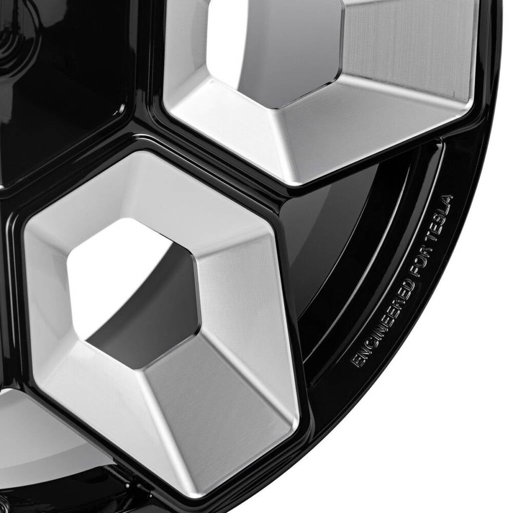 UNPLUGGED PERFORMANCE UP-CYBRHEX-DBL-022 Колісний диск UP CYBRHEX 20x10.5+35 - 5x114.3 / 5x120, Double Drilled, титановий матовий для TESLA Cybertruck / Model Y Photo-12