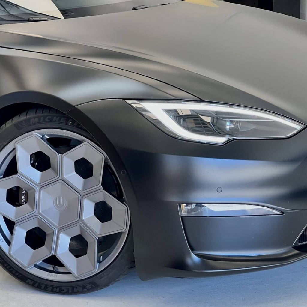 UNPLUGGED PERFORMANCE UP-CYBRHEX-DBL-001 Колісний диск UP CYBRHEX 21x9.5+35 - 5x114.3 / 5x120, Double Drilled, титановий матовий для TESLA Cybertruck / Model Y Photo-3