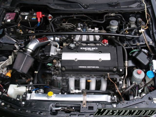 Mishimoto MMRAD-INT-94 Радіатор охолодження алюмінієвий ACURA INTEGRA 94-01 (МКПП) Photo-1