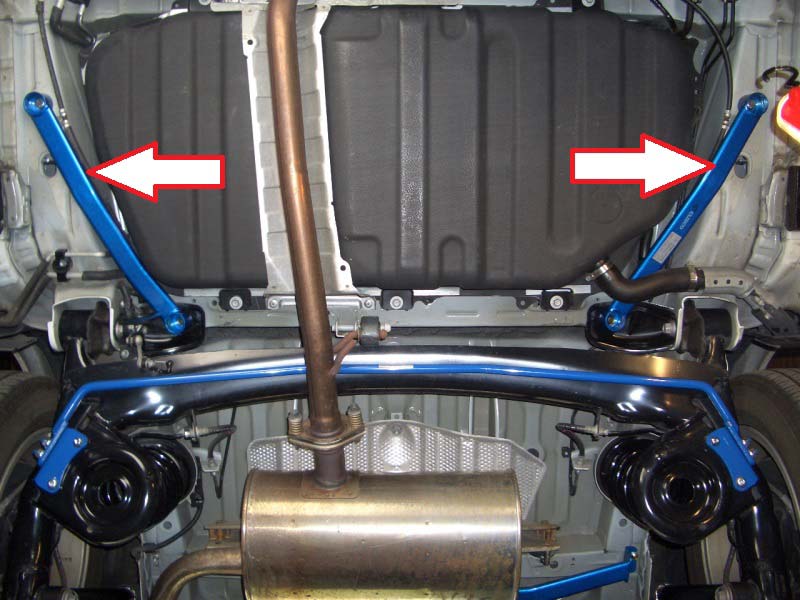 CUSCO 815 492 RS Силова розпірка задня сторона для TOYOTA Noah/Voxy 2001-2007 Photo-0
