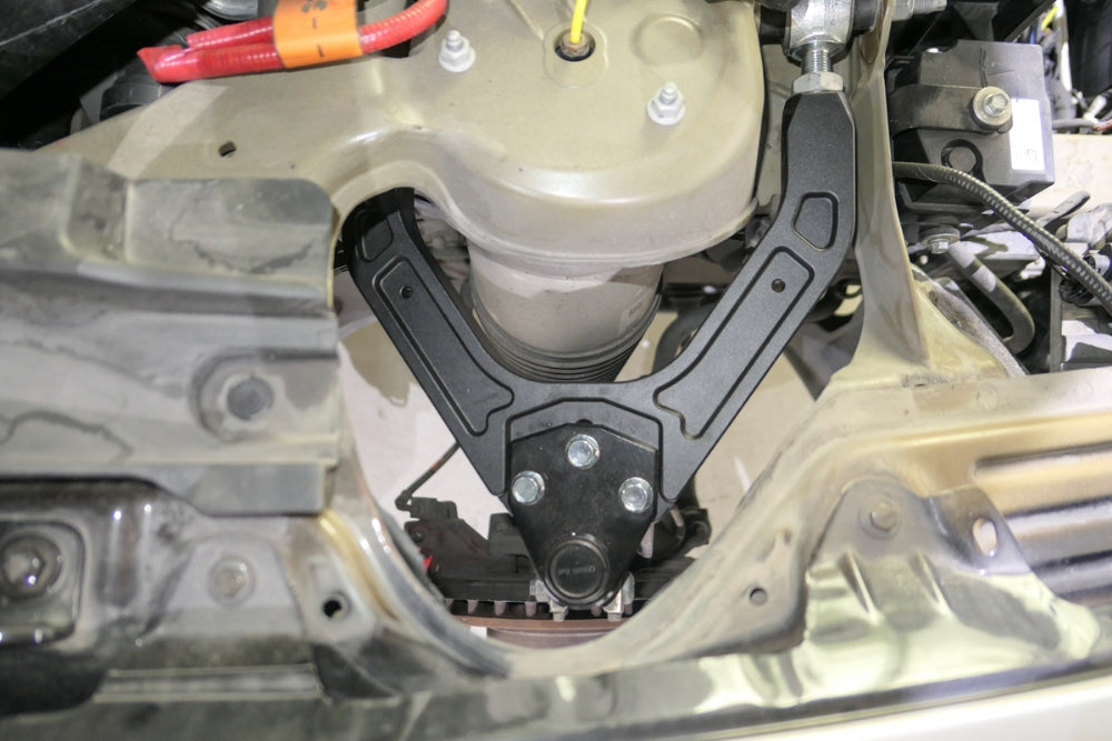 HARDRACE Q0600 К-т переднього верхнього розвалу - 2 шт для TESLA MODEL S '12- Photo-6