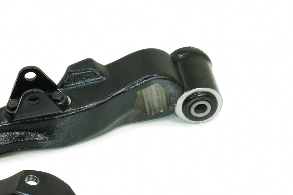 HARDRACE Q0928 Передній нижній важіль - OE Заміна (Жорстка гума) - 2 шт для CHEVROLET SILVERADO / GMC SIERRA 1500HD '99-07 / 2500HD / 3500HD '99-10 Photo-3