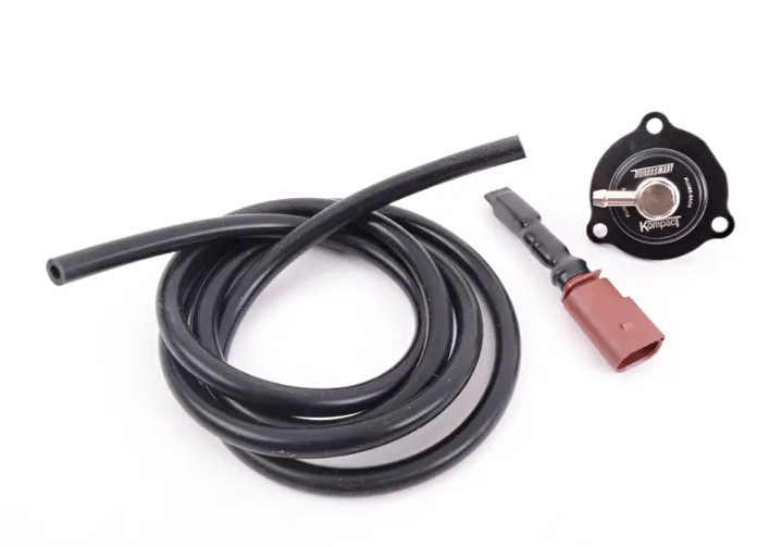 TURBOSMART TS-0203-1263 Задній фітинг продувного клапану короткий для VW Golf MK7 GTI/R Photo-1