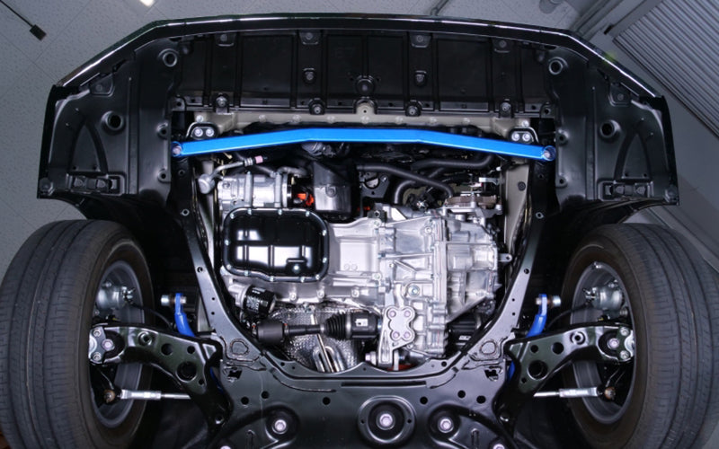 CUSCO 1G3 492 F Силова розпірка для TOYOTA Noah/Voxy Photo-1