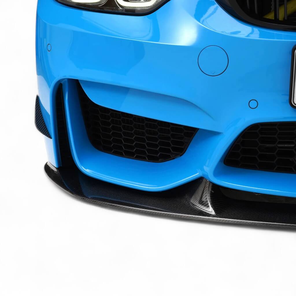 ADRO A14A10-1201 Накладка на передній бампер для BMW M3 (F80) / M4 (F82 / F83) Photo-3
