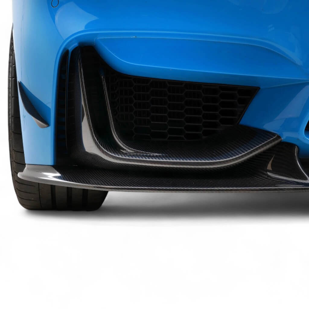 ADRO A14A10-1201 Накладка на передній бампер для BMW M3 (F80) / M4 (F82 / F83) Photo-2