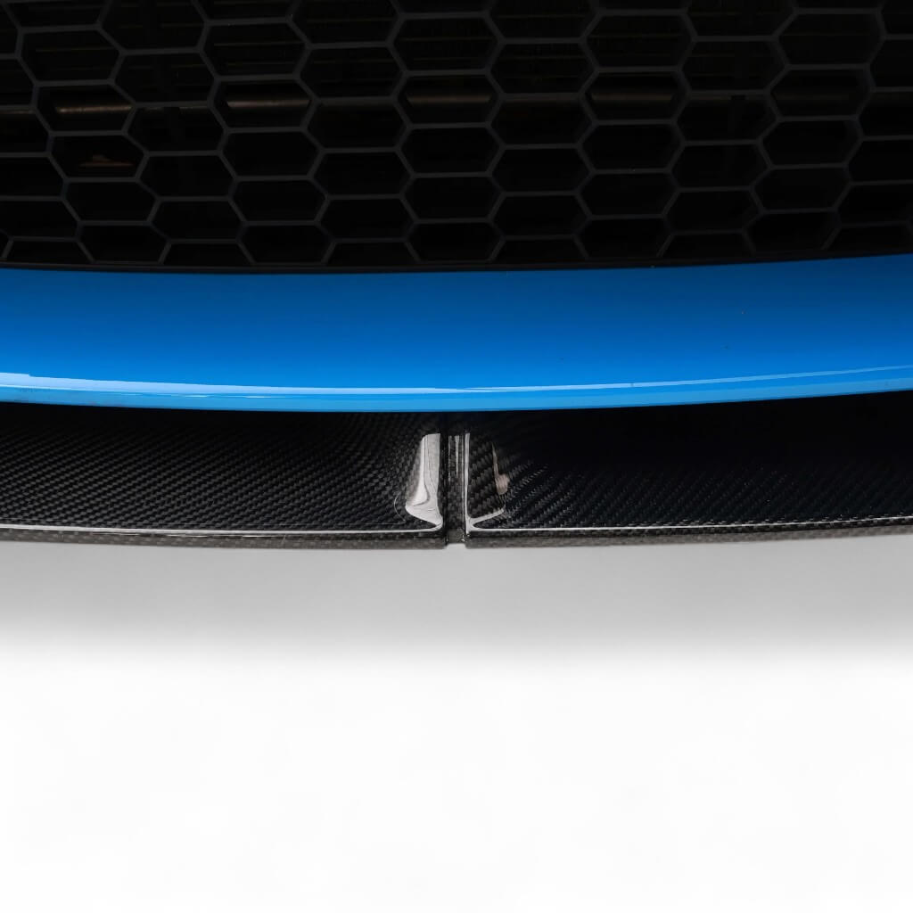 ADRO A14A10-1201 Накладка на передній бампер для BMW M3 (F80) / M4 (F82 / F83) Photo-4