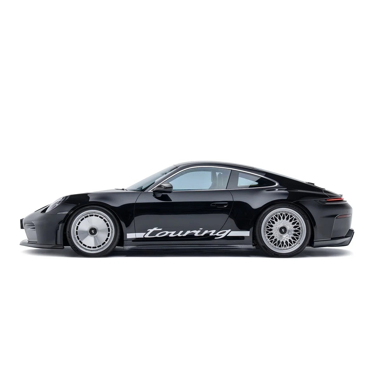 ADRO A23A30-1301 Задній дифузор V2 з препрег карбону для PORSCHE 911 GT3 (992.2) Photo-4