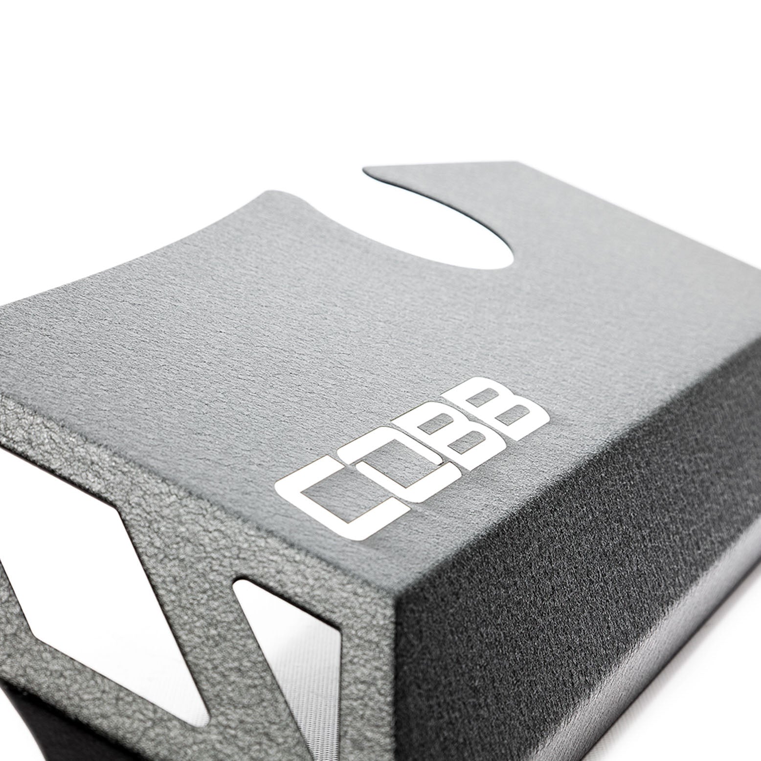COBB 8F1600 Накладка на бачок охолодження для FORD F-150 Raptor / F-150 Tremor / F-150 Limited / F-150 EcoBoost 3.5L / F-150 EcoBoost 2.7L Photo-2