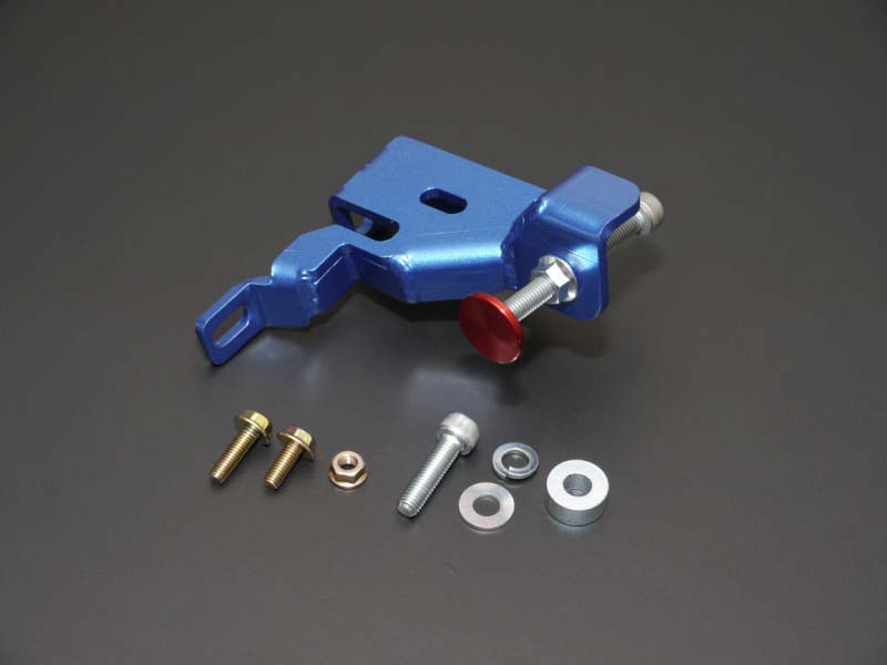 CUSCO 256 561 A Стопор гальмівного циліндра передній для NISSAN Primera (HP10) Photo-0