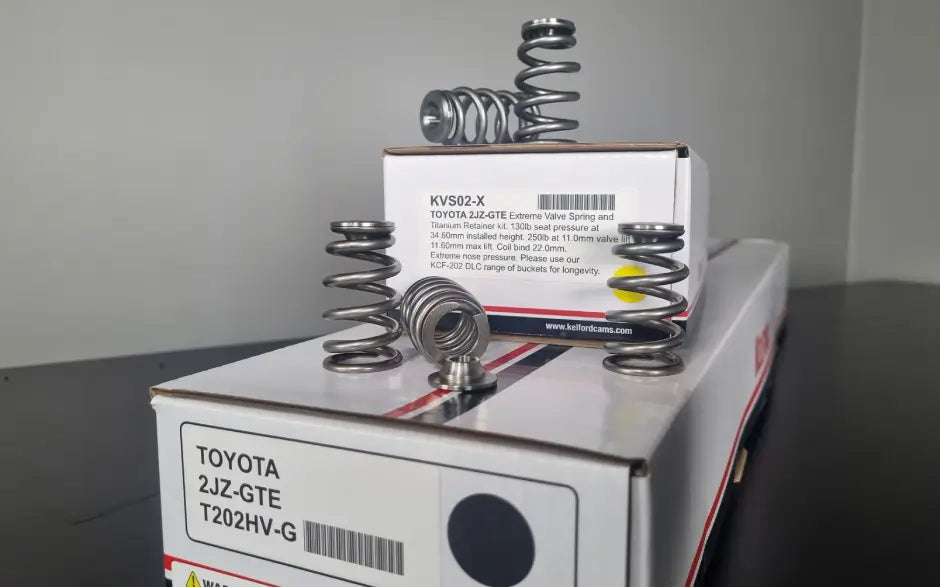 KELFORD KVS02-X Комплект пружин клапанів і титанових фіксаторів для двигуна TOYOTA 2JZ Photo-1