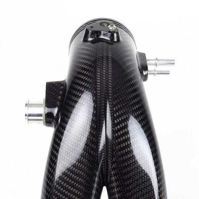 IPD 91600.2 Впускний Y-подібний патрубок High Flow із карбону для PORSCHE (991.2) Turbo Non-S / S 2017-2019 Photo-1