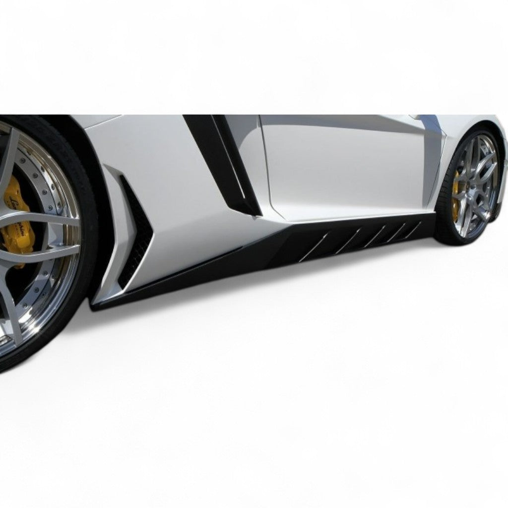 NOVITEC L6 111 24 Бічні панелі (комплект), видимий карбон для LAMBORGHINI Aventador Coupe / Roadster 2011-2021 Photo-1