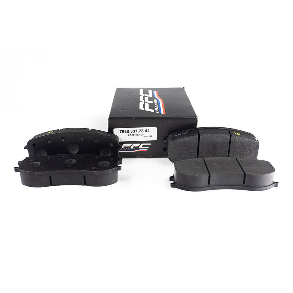 PFC 7968.331.28.44 Передні гальмівні колодки для PORSCHE 991 Cup / Cayman GT4 Clubsport (331 компаунд, 28 мм) Photo-0