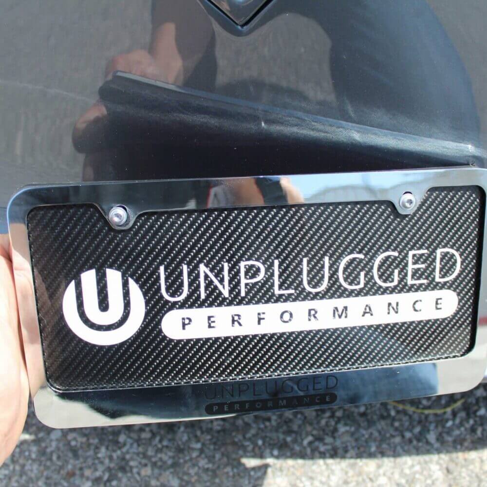 UNPLUGGED PERFORMANCE UP-MY-329-1.1 Магнітний тримач номерного знака для TESLA Model Y Photo-0