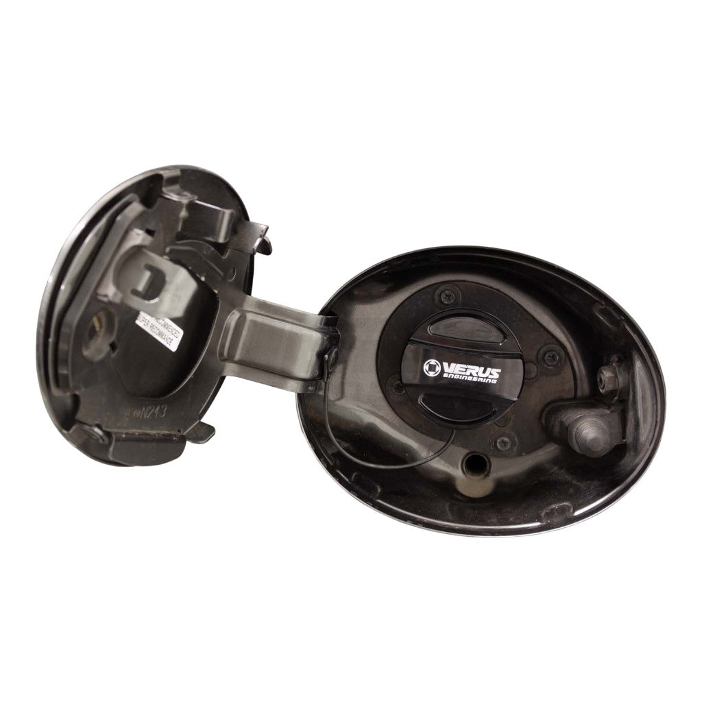 VERUS ENGINEERING A0572A-BLK Кришка паливного бака, чорний для MAZDA MX-5 Miata (ND) Photo-1