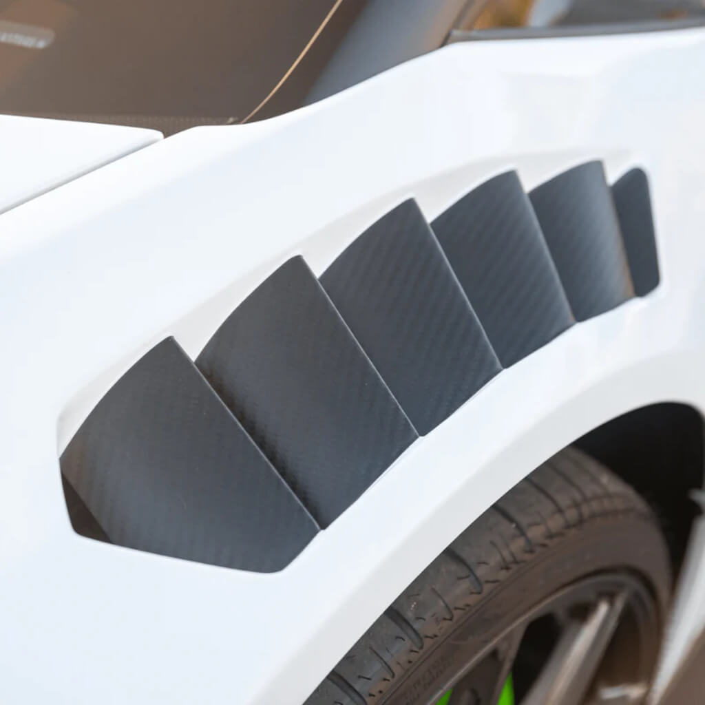 VORSTEINER 0940LOV Передні крила з вентиляційними отворами NOVARA EDIZIONE (глянцевий карбон) для LAMBORGHINI Huracan LP610-4 / LP580-2 Photo-2