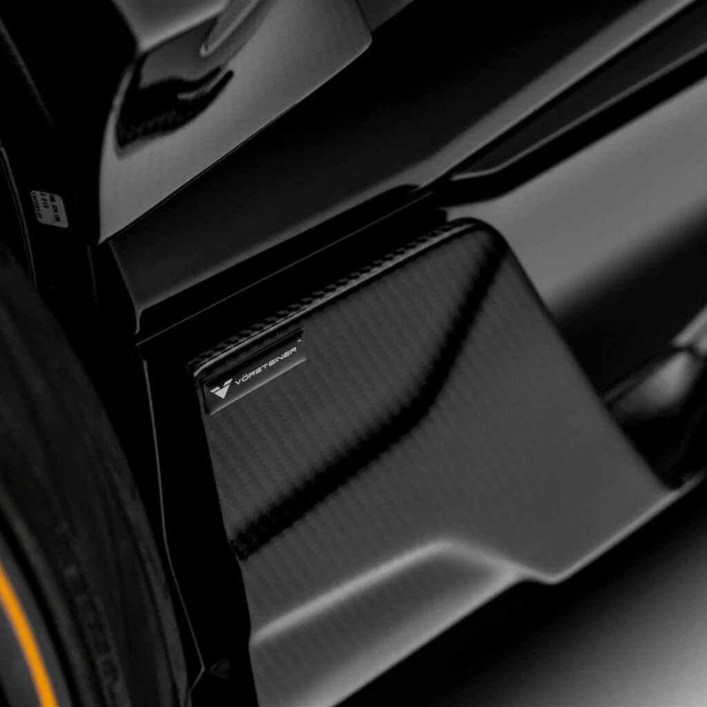 VORSTEINER 2030LOV Бічні накладки RAMPANTE EDIZIONE (глянцевий карбон) для LAMBORGHINI Urus 2023- Photo-4