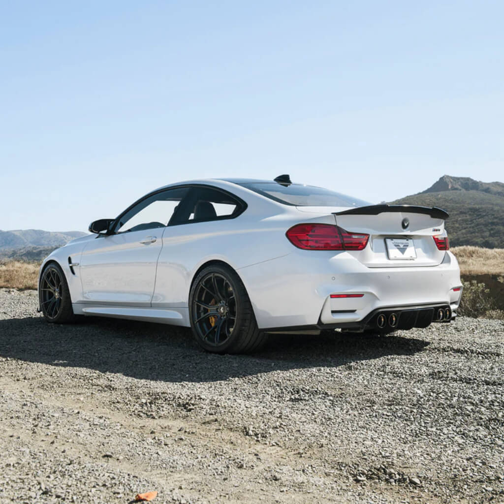 VORSTEINER 4001BMV Задній дифузор VRS (глянцевий карбон) для BMW M4 GTS (F82) 2016-2017 Photo-3