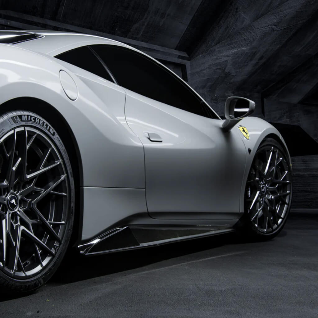 VORSTEINER FRV2030 Бічні пороги DIAVOLO (глянцевий карбон) для FERRARI 488 Photo-4