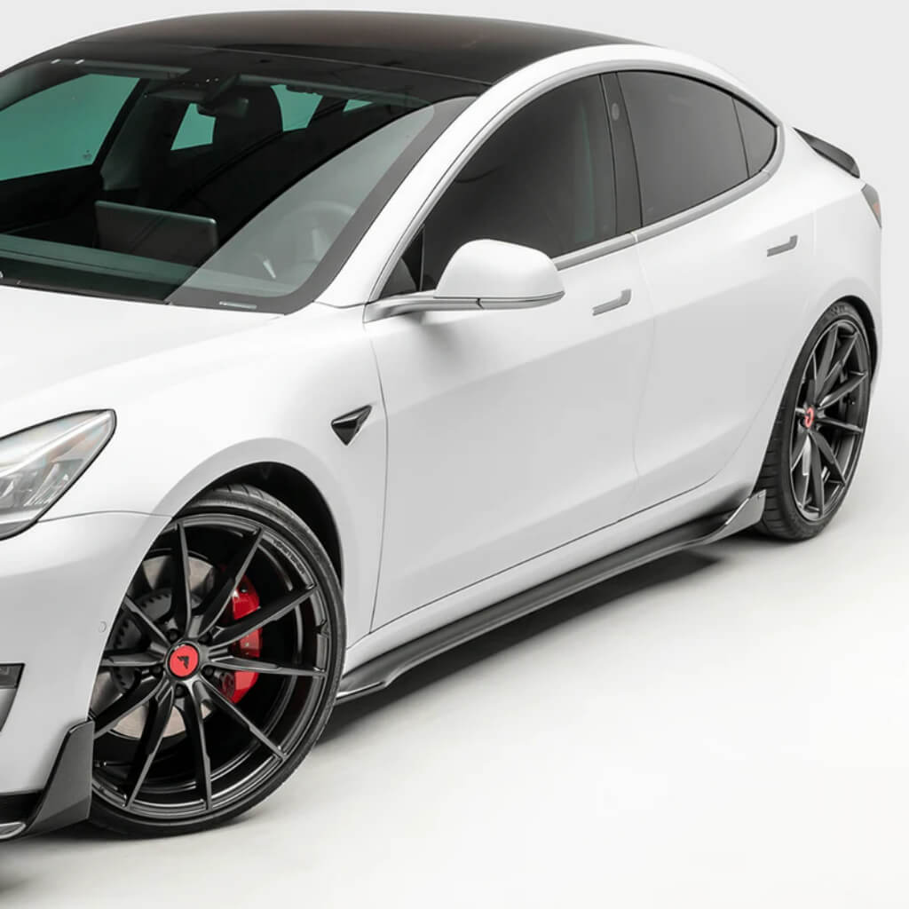 VORSTEINER TEV1030 Бічні пороги VOLTA (глянцевий карбон) для TESLA Model 3 2017- Photo-1